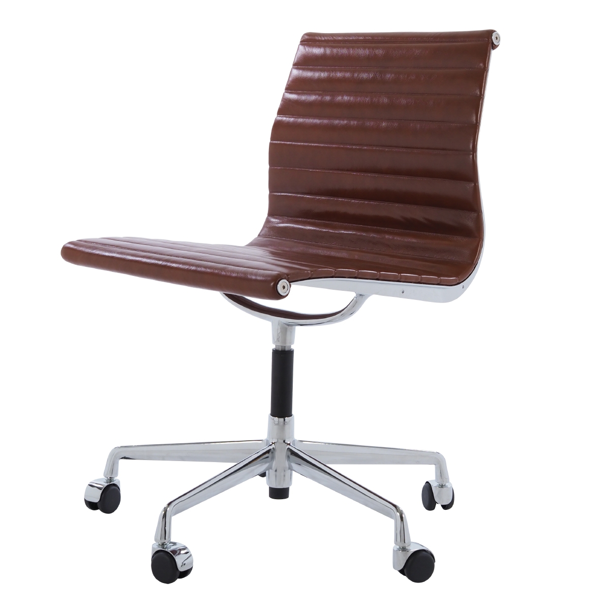 Conference chair EA105 Leather antique - Conference chair by Charles Eames in Beograd