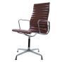 Krzesło konferencyjne Eames EA109 skóra antyczna