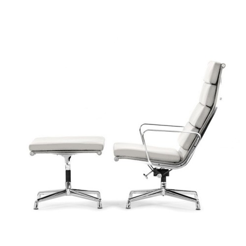 Eames EA222 Lounge stoel met Hocker
